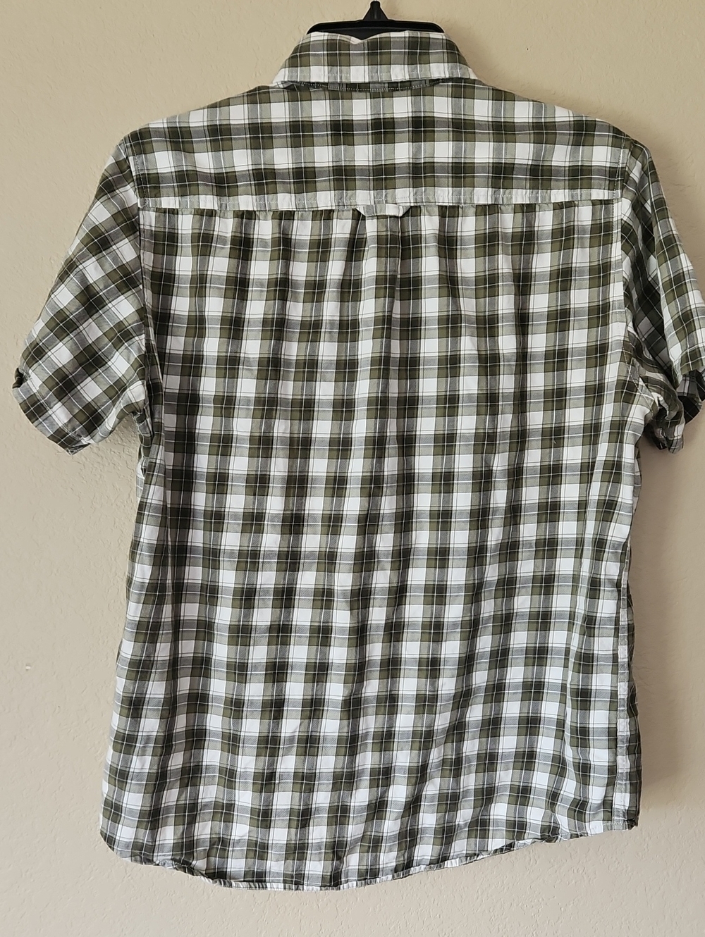 Fjall Raven Men’s Olive Green Plaid Short-Sleeve Shirt Medium - Picture 4 of 4